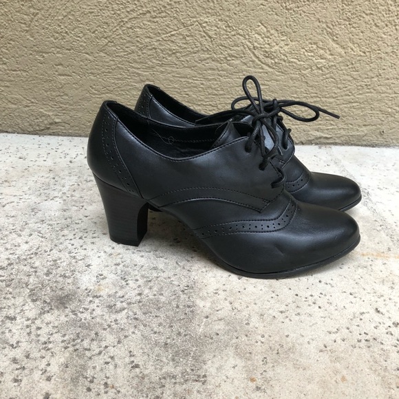 Brand new black bootie heals - Picture 2 of 4